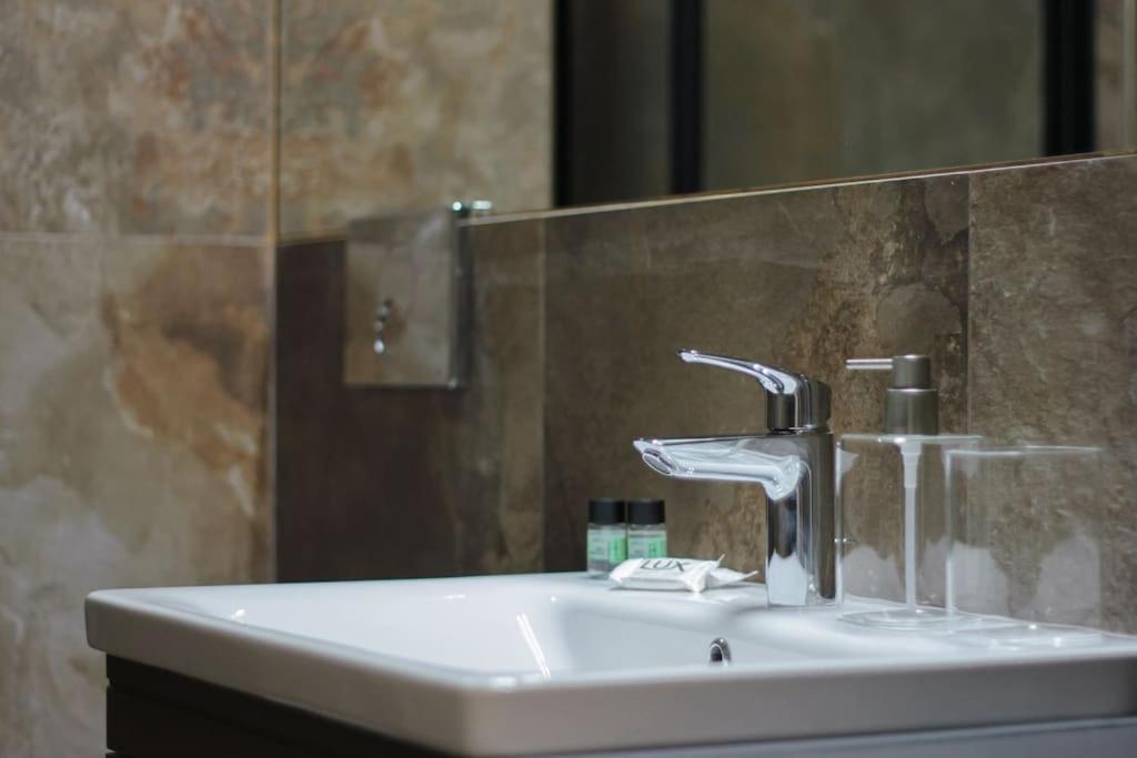 Lucky Central Home #22 Vipgreece Athena Bagian luar foto